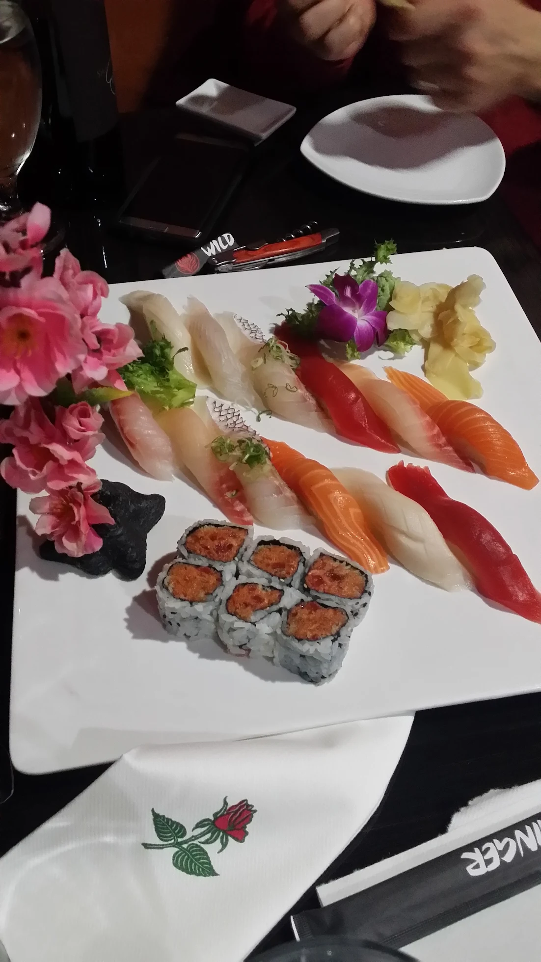 Wild Ginger III maki rolls